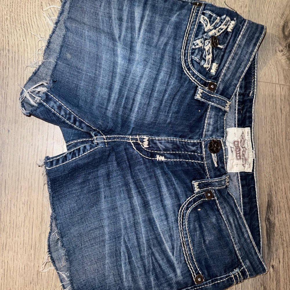 BIGSTAR LIV - Buckle Denim shorts 29R